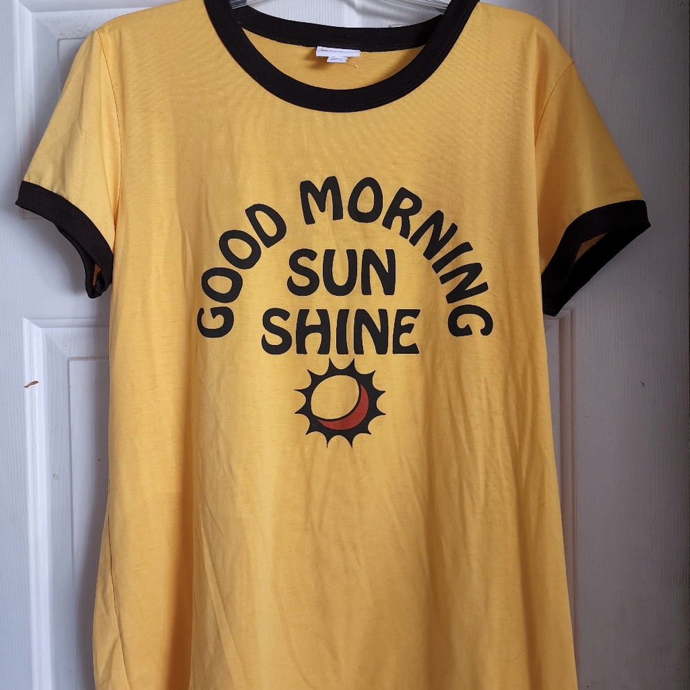 Lularoe Ringer T
